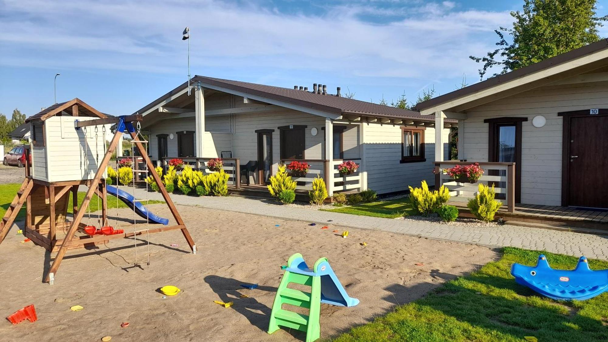 Niezapominajka Ustka Villa Ngoại thất bức ảnh